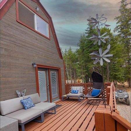 Charming Blue Farmhouse Cabin Duck Creek Village Exteriér fotografie